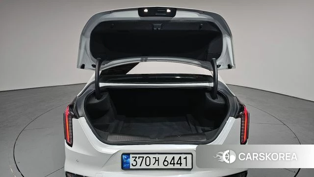 Cadillac CT4 id 3965679 из Кореи 10