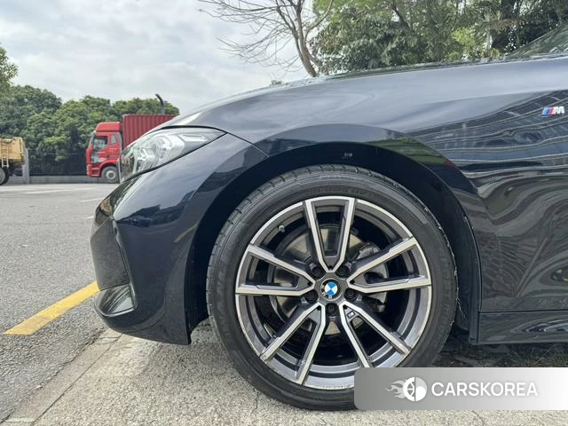 BMW 3 series id 4301199 из Китая 10