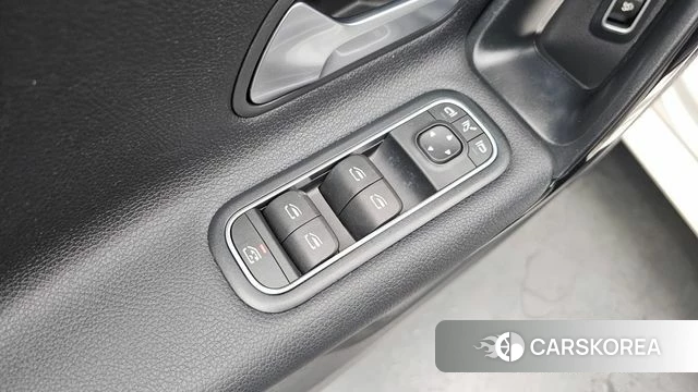 Mercedes-Benz A-Class W177 id 4562685 из Кореи 10