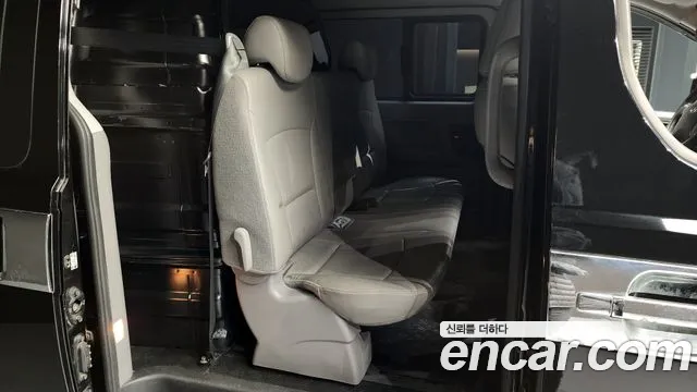 Hyundai The New Grand Starex id 2632892 из Кореи 10