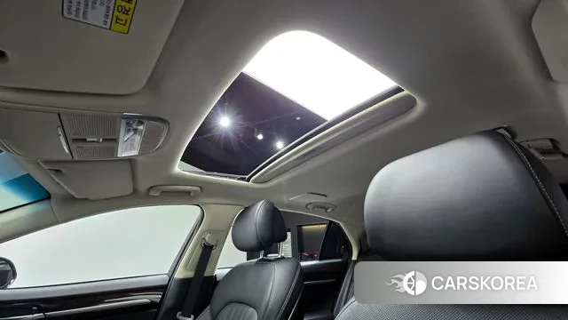 Genesis G90 id 3484875 из Кореи 10