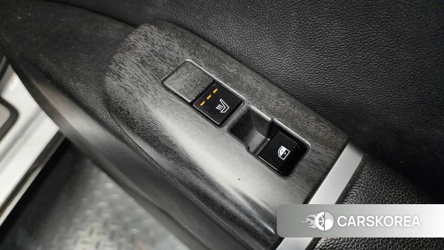 Hyundai Grandeur (GN7) id 3832238 из Кореи 10