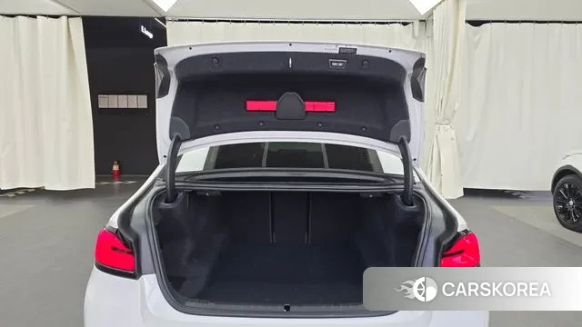 BMW 5 Series (G30) id 3335096 из Кореи 10