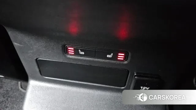 Land Rover Range Rover Velar id 3567547 из Кореи 10