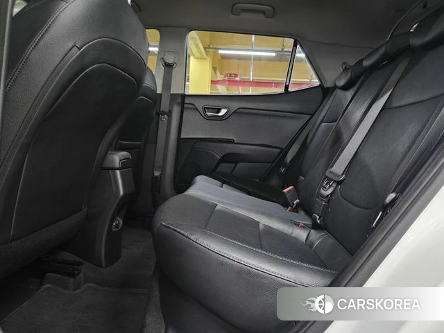 Kia Stonic id 4508637 из Кореи 10