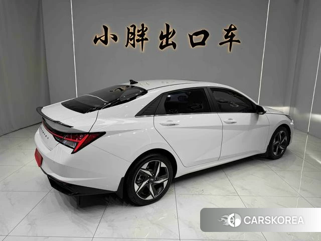 Hyundai Elantra id 4254107 из Китая 10