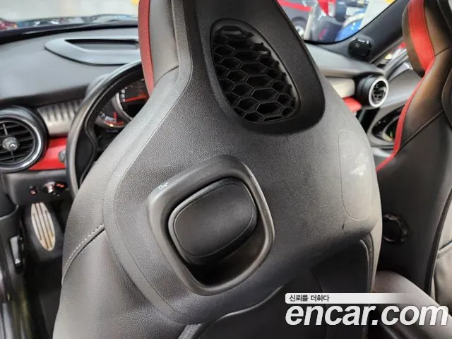 Mini Cooper S id 2467195 из Кореи 10