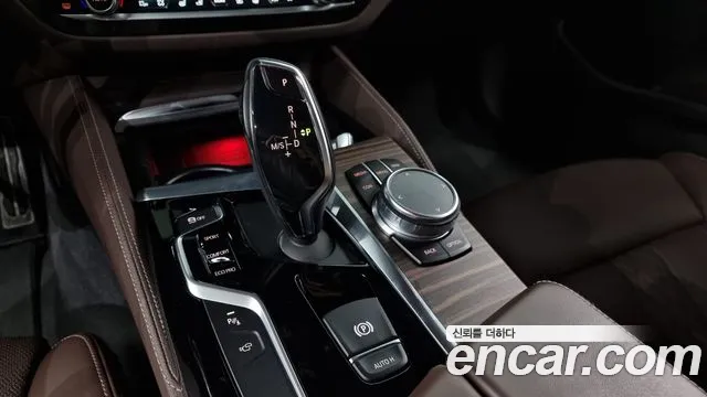 BMW 5 Series (G30) id 2684912 из Кореи 10