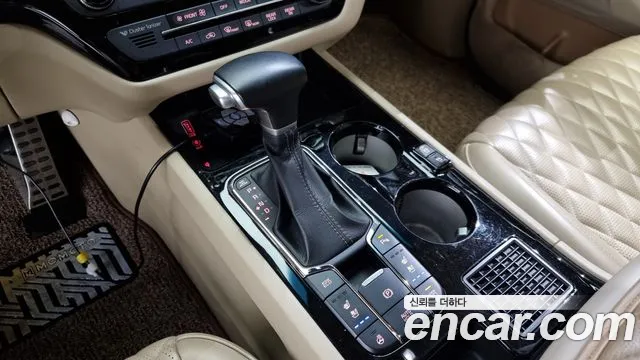 Kia The New Carnival id 2761086 из Кореи 10