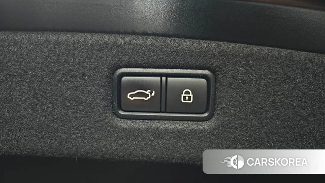 Genesis G90 id 4836875 из Кореи 10