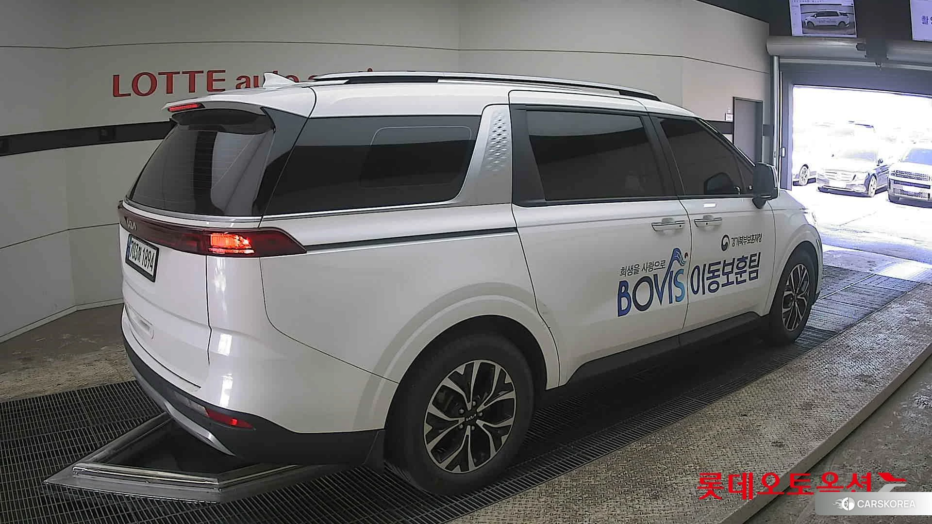 Kia Carnival id 3882178 из Кореи 10