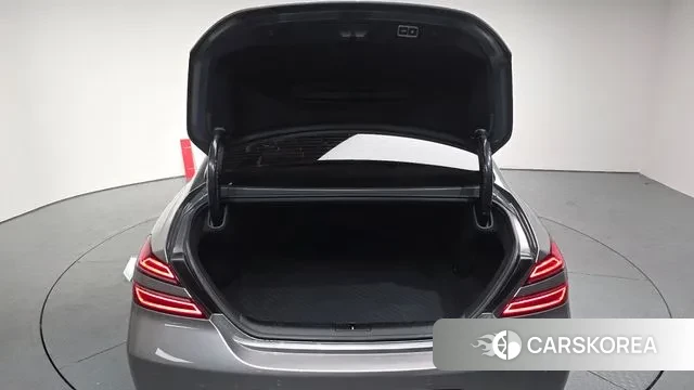 Genesis The New G70 id 3525435 из Кореи 10