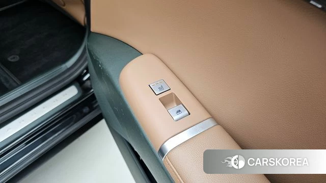 Hyundai Grandeur Hybrid (GN7) id 4517030 из Кореи 10