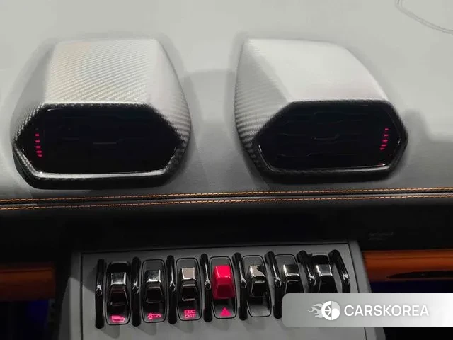 Lamborghini Huracan id 3482418 из Кореи 10