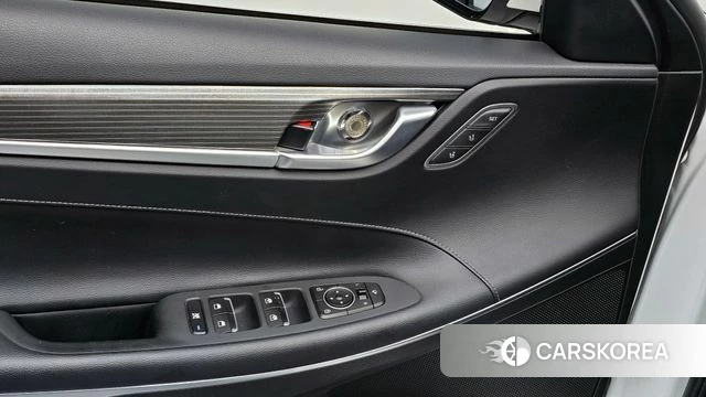 Hyundai Grandeur IG id 4345610 из Кореи 10