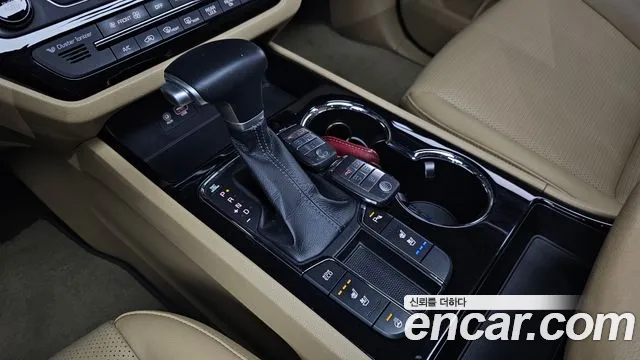 Kia The New Carnival id 2577034 из Кореи 10