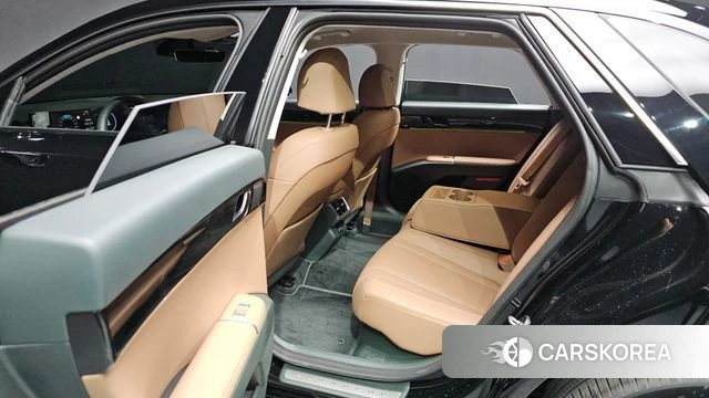 Hyundai Grandeur Hybrid (GN7) id 4515697 из Кореи 10