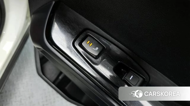 Ssangyong Torres EVX id 3838219 из Кореи 10