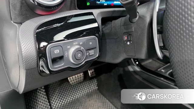 Mercedes-Benz A-Class W177 id 4321907 из Кореи 10