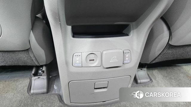 Kia The New Carnival id 4232607 из Кореи 10