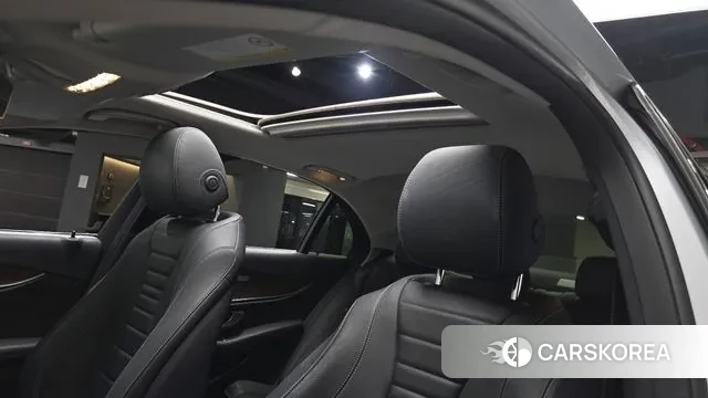 Mercedes-Benz E-Class W213 id 3531423 из Кореи 10