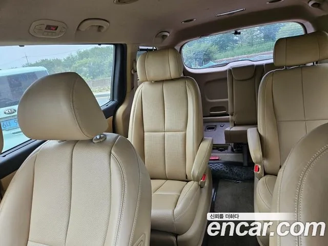 Kia The New Carnival id 2907864 из Кореи 10