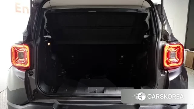 Jeep Renegade id 2980848 из Кореи 10