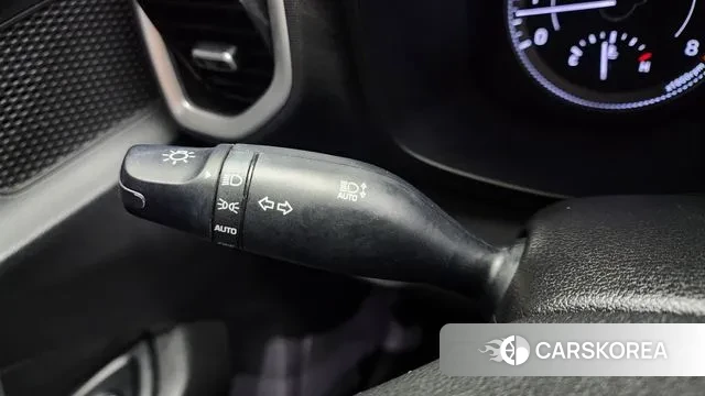 Hyundai Venue id 3044946 из Кореи 10