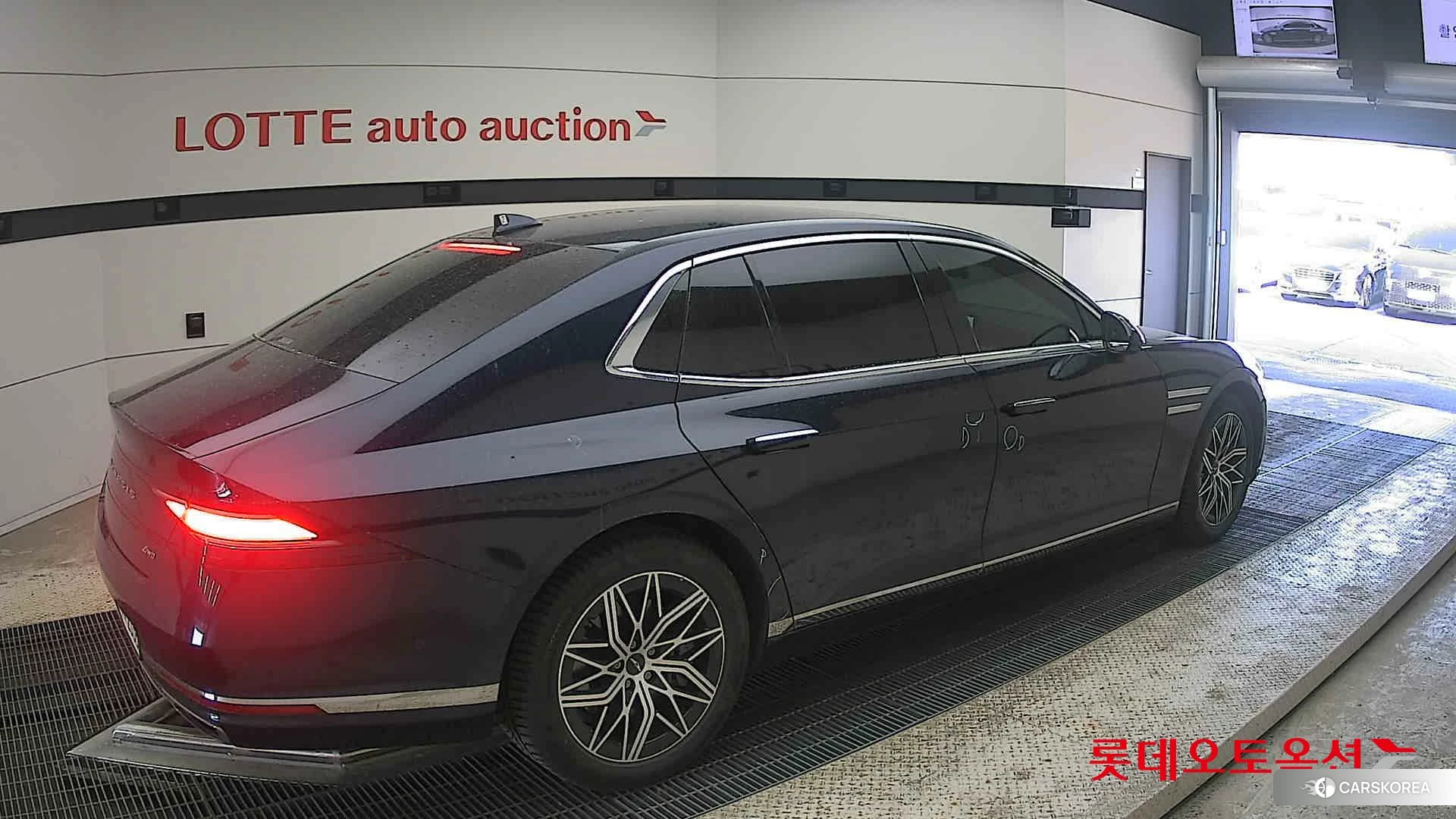Hyundai G90 id 4289331 из Кореи 10