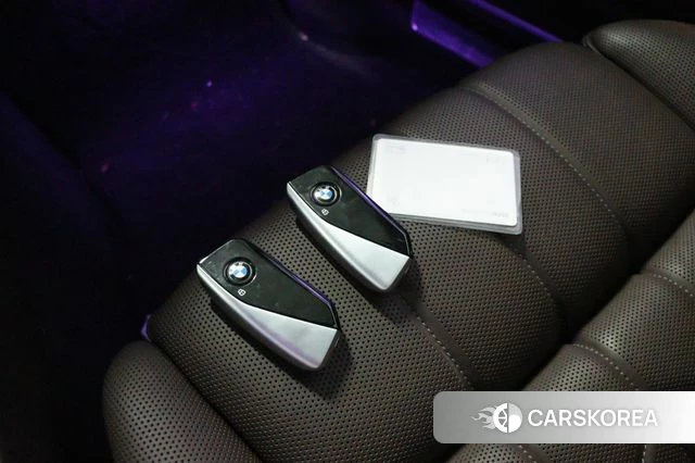 BMW 7 Series (G70) id 4401306 из Кореи 10