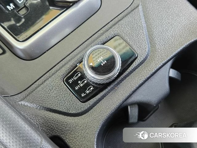 Ssangyong Rexton Sports id 4638025 из Кореи 10