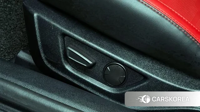 Ford Mustang id 3032079 из Кореи 10