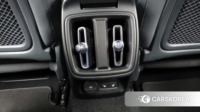 Polestar Polestar 2 id 3458133 из Кореи 10