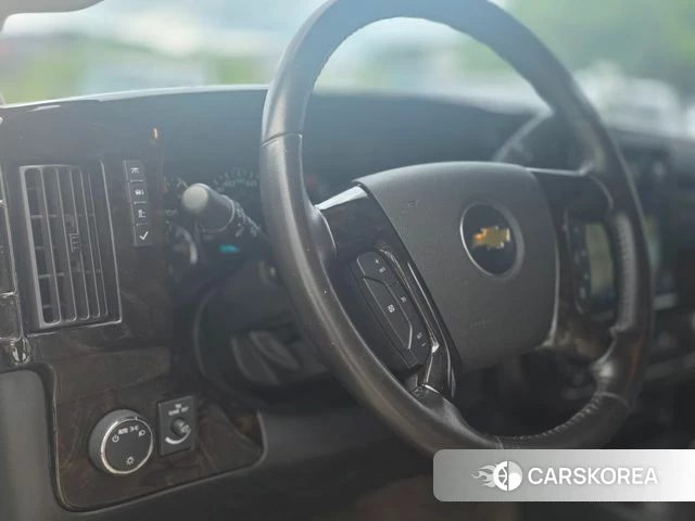 Chevrolet Express Van id 4620494 из Кореи 10