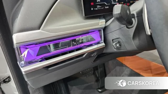 BMW 7 Series (G70) id 3289395 из Кореи 10