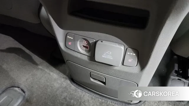 Kia The New Carnival id 3627150 из Кореи 10