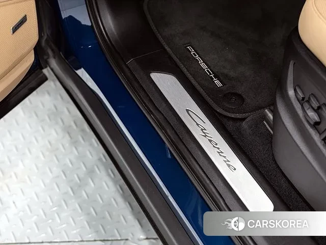 Porsche Cayenne (PO536) id 3031631 из Кореи 10