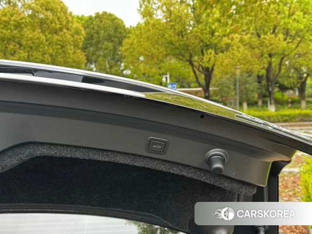 Cadillac CT6 id 4209385 из Китая 10