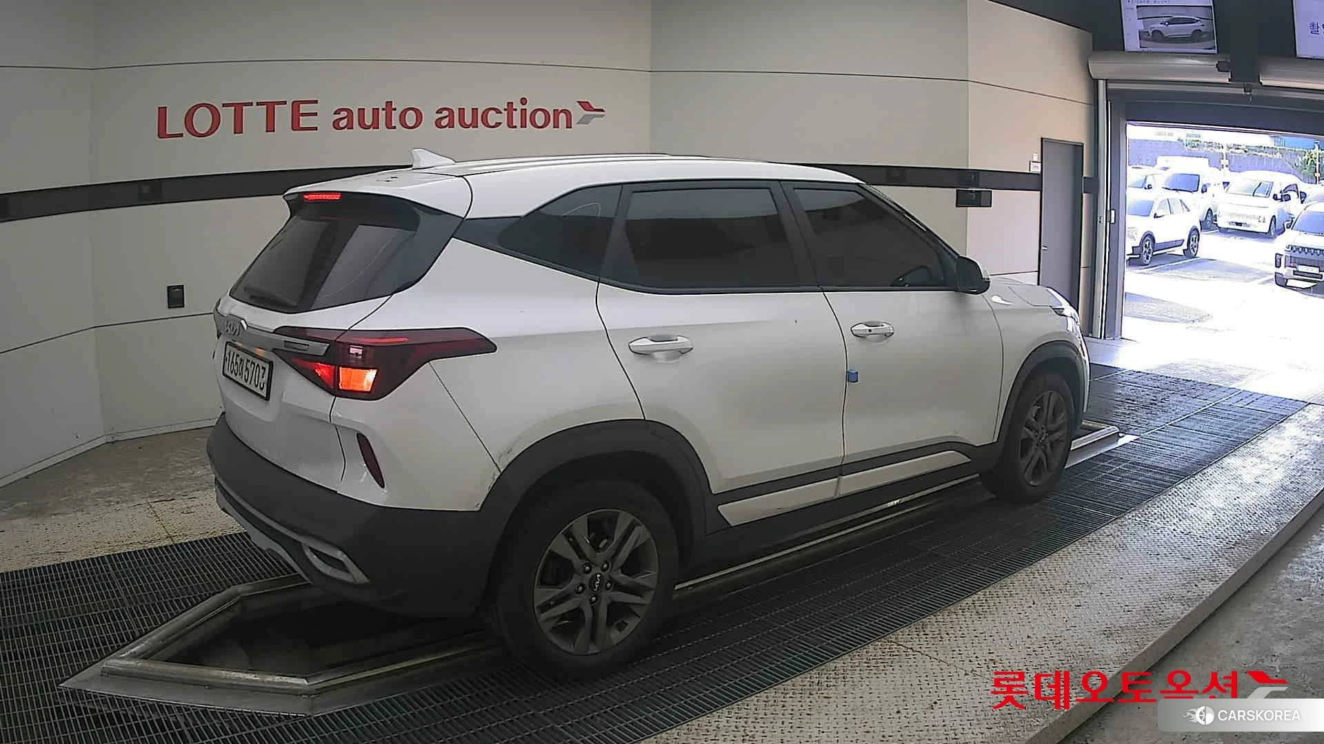 Kia Seltos id 4902468 из Кореи 10