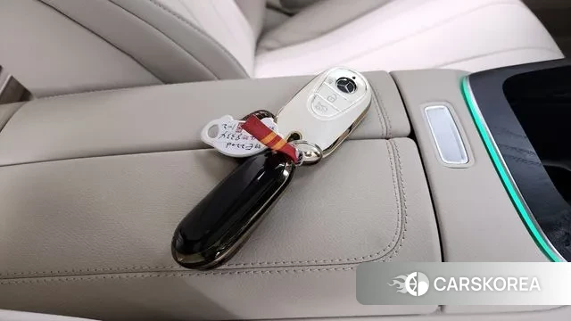 Mercedes-Benz E-Class W214 id 3437034 из Кореи 10