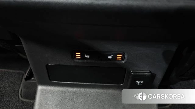 Land Rover Range Rover Velar id 3955841 из Кореи 10