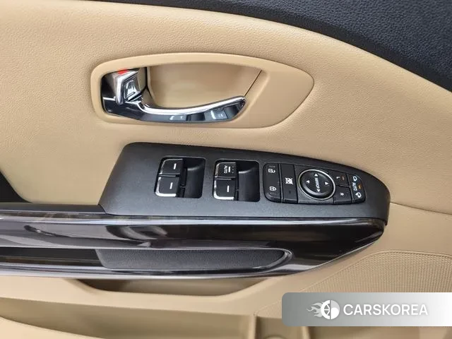 Kia The New Carnival id 3345134 из Кореи 10