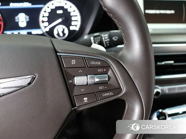 Genesis G90 id 4285689 из Кореи 10