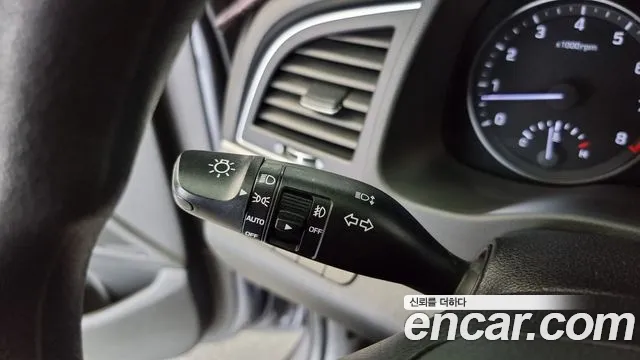 Hyundai Avante AD id 2850861 из Кореи 10