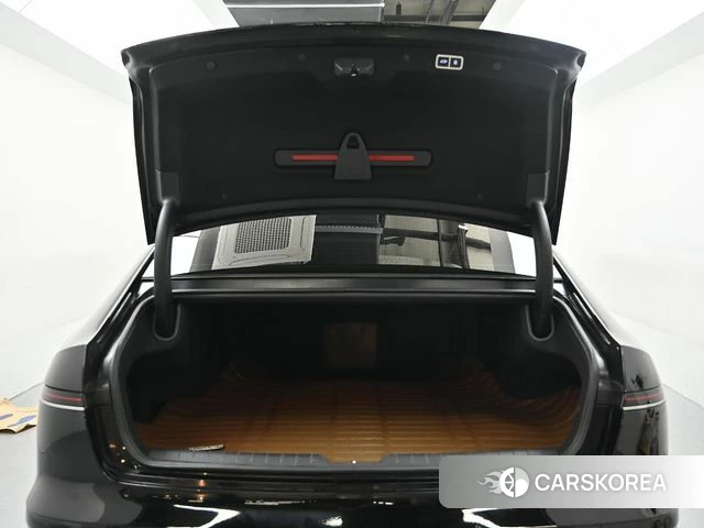 Hyundai Grandeur (GN7) id 4178326 из Кореи 10