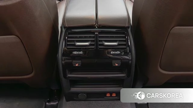 BMW 5 Series (G30) id 3859299 из Кореи 10