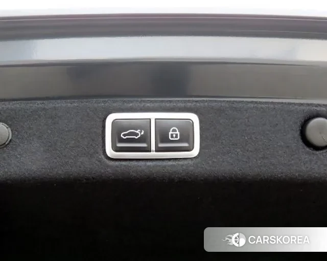 Hyundai Grandeur Hybrid (GN7) id 3770072 из Кореи 10