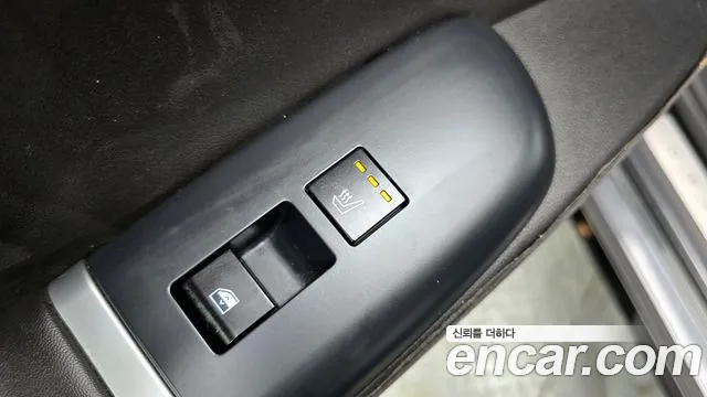 Hyundai Grandeur (GN7) id 2389497 из Кореи 10