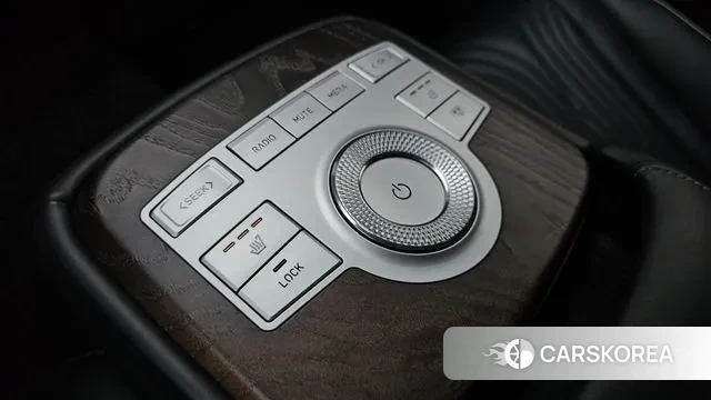 Genesis G80 (RG3) id 3746384 из Кореи 10