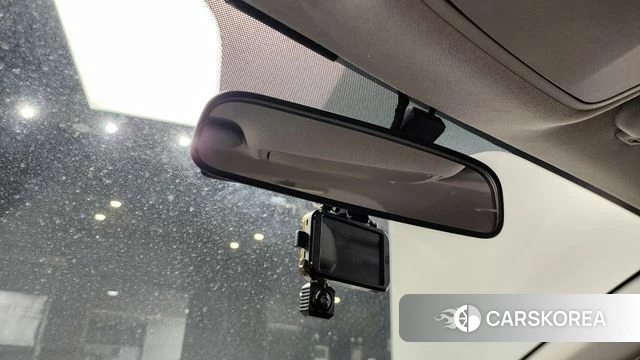 Kia Stonic id 4430636 из Кореи 10